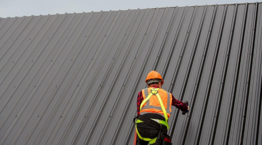 Professional gutter cleaning in Prattville, AL